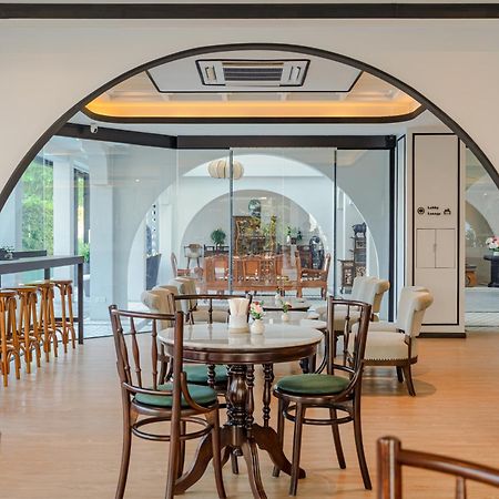 Anona Beachfront Phuket Resort-Sha Extra Plus Patong Eksteriør billede